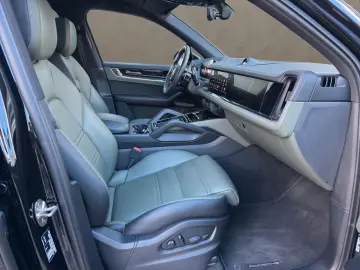 Cayenne S V8 SportAGA - Sport Design-22Zoll-Voll