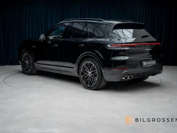 Cayenne S E-Hyb SportDesign Burmester Inno P-Dis