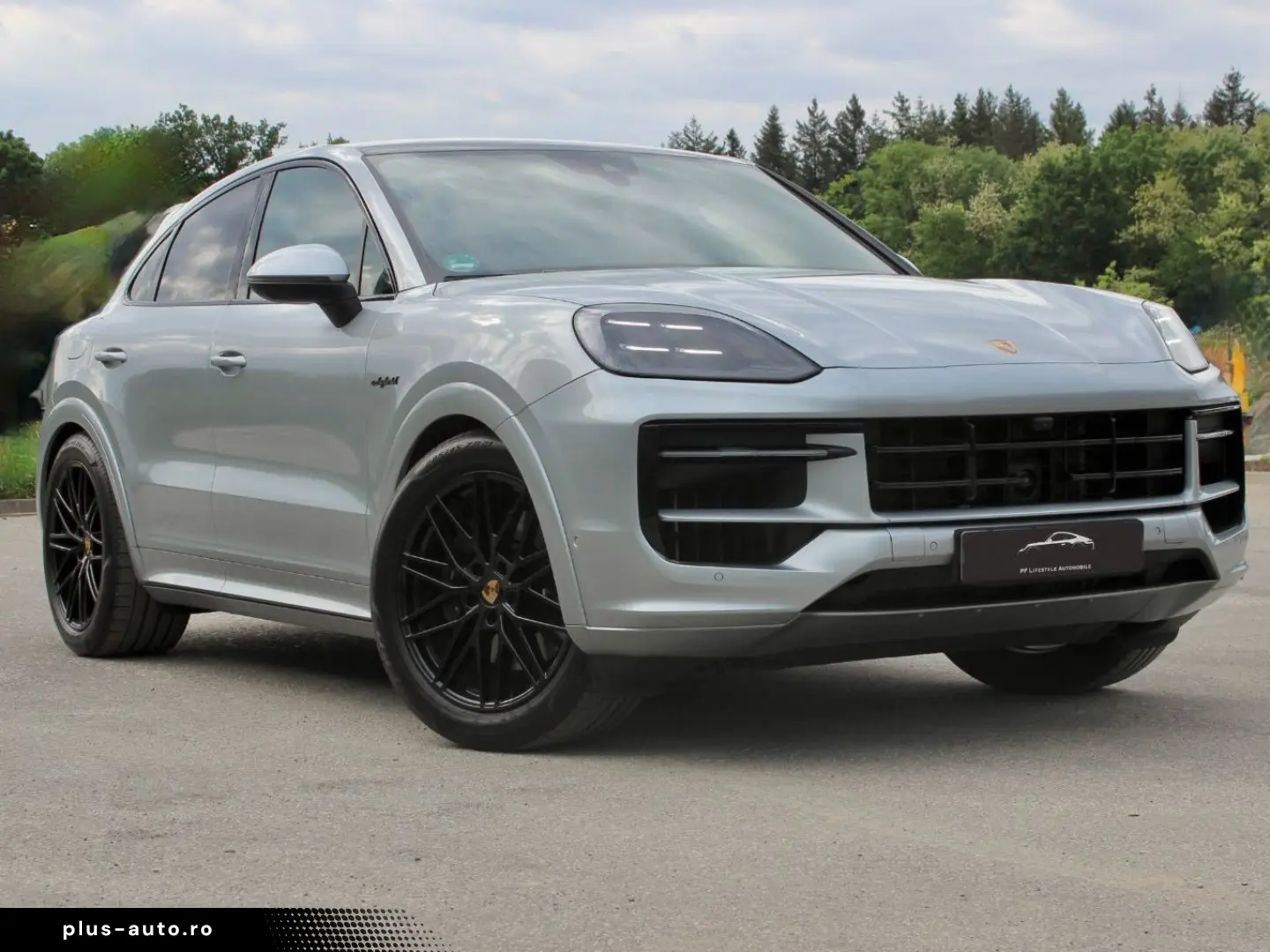 Cayenne Coupé  Dolomitsilber  B-Display HUD