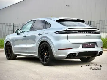 Cayenne Coupé  Dolomitsilber  B-Display HUD