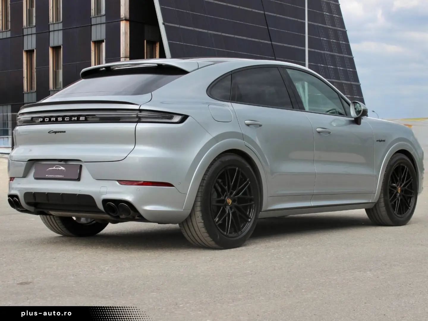 Cayenne Coupé  Dolomitsilber  B-Display HUD