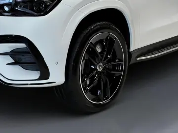 GLE 450 4M AMG Night Pano AHK Kamera Burmester