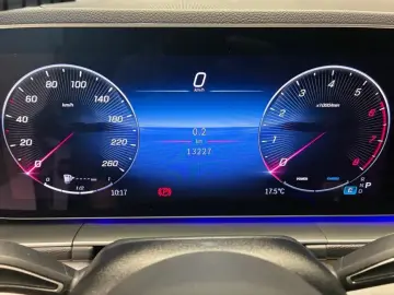 GLE 450 4M AMG Night Pano AHK Kamera Burmester