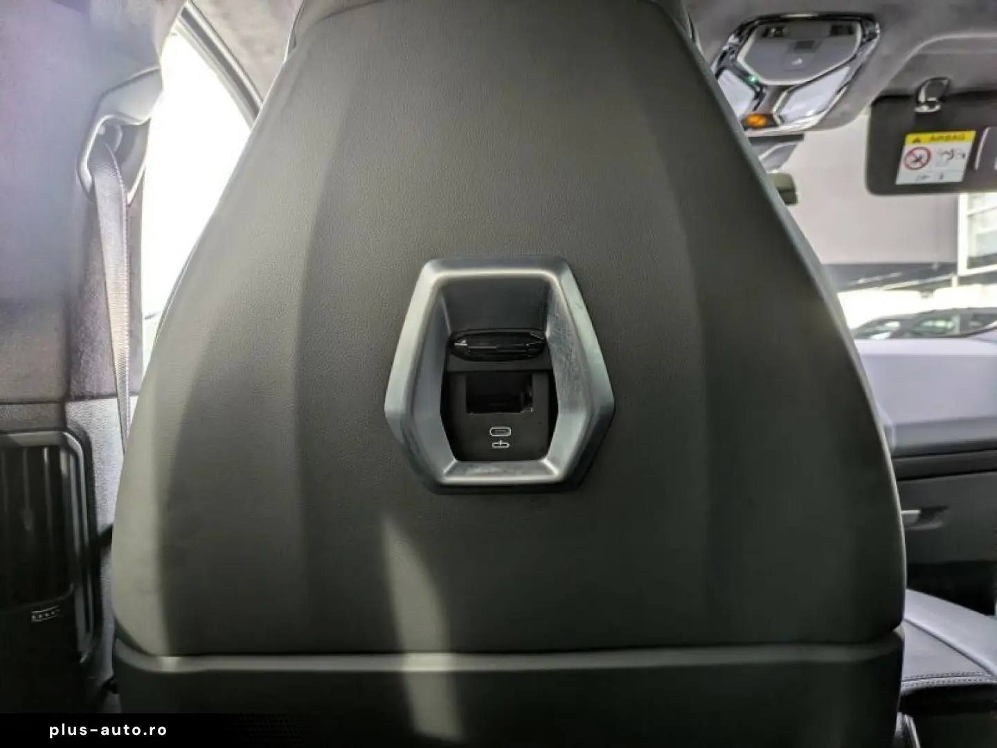 XM M Drivers Bowers SoftClose Massage Ventilation