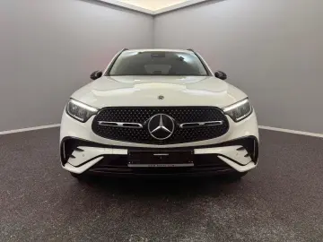 GLC 300e 4M AMG LINE 360 Camera