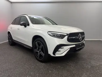 GLC 300e 4M AMG LINE 360 Camera