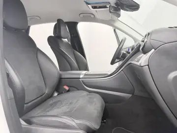 GLC 300e 4M AMG LINE 360 Camera