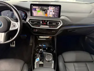 iX3 Impressive M-PAKET PANO HEADUP MEMORY H&K