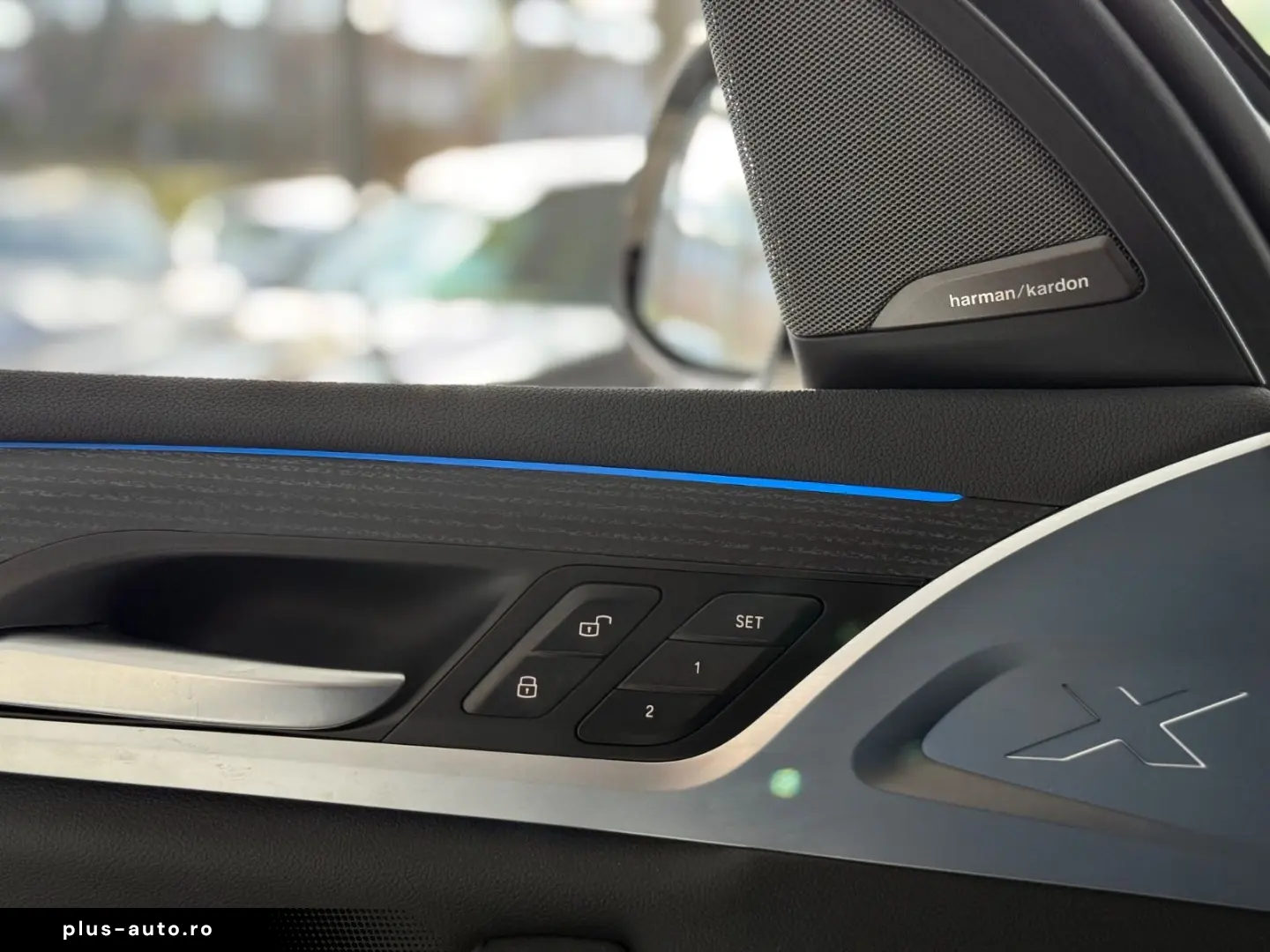 iX3 Impressive M-PAKET PANO HEADUP MEMORY H&K