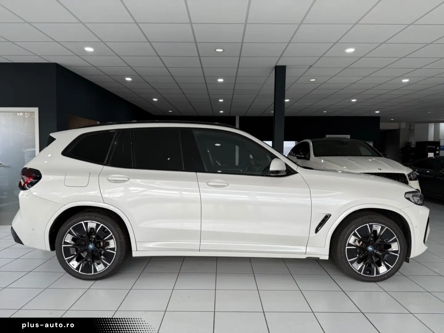 iX3 Impressive M-PAKET PANO HEADUP MEMORY H&K