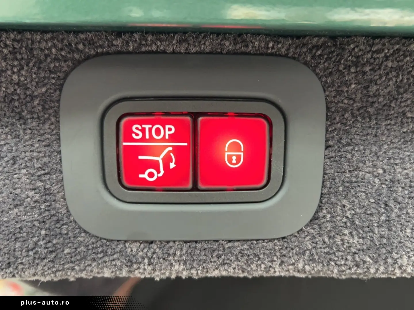 DBX 707 Q 1.HdAston AHK (Tow Bar) all havana tan