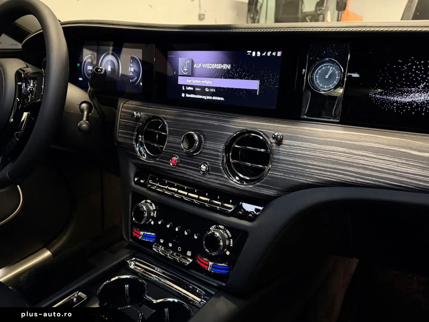 SPECTRE DUO-TONE STARLIGHT BESPOKE FULLOPTION!!!