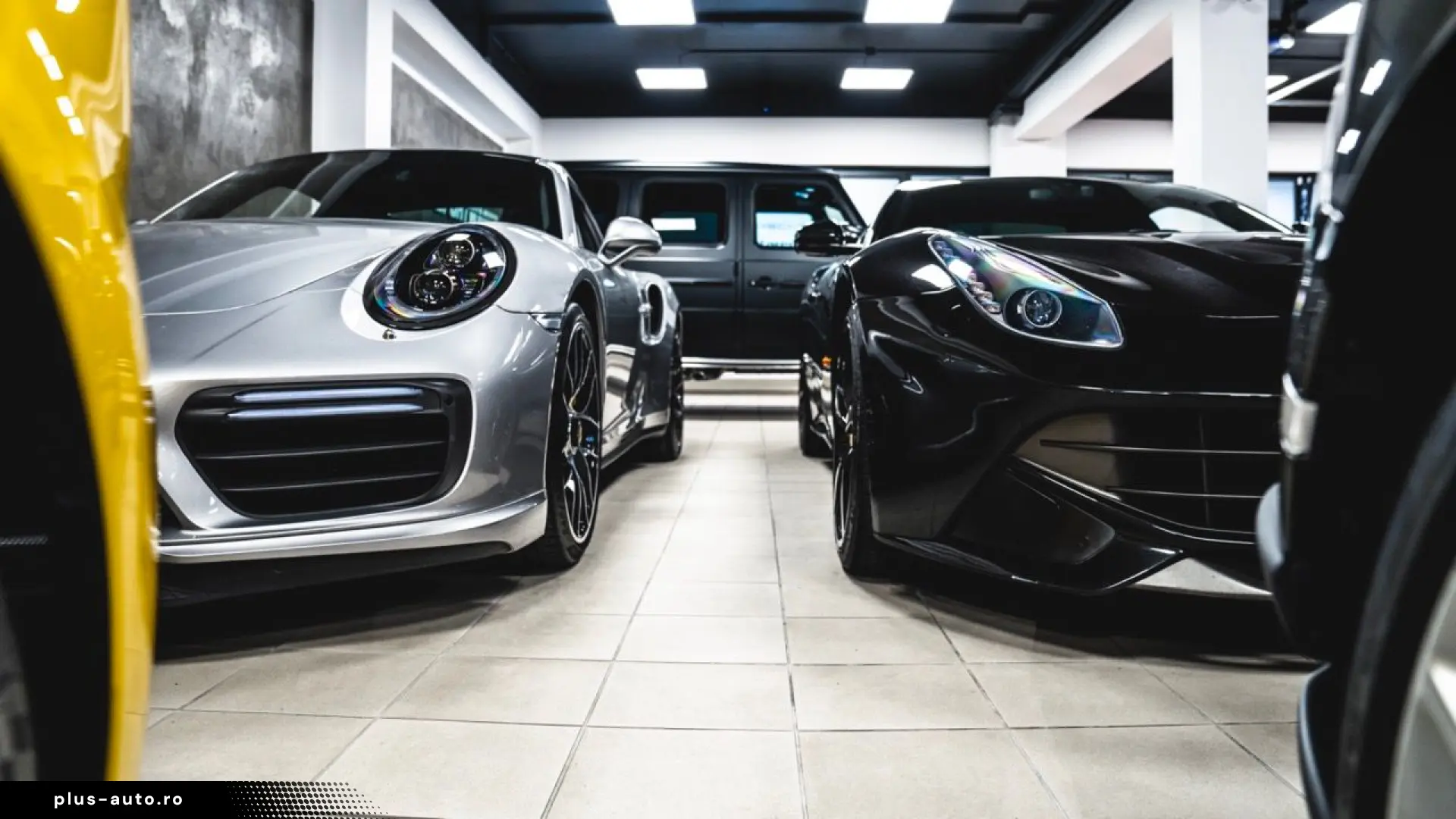 SPECTRE DUO-TONE STARLIGHT BESPOKE FULLOPTION!!!