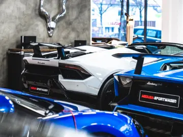 SPECTRE DUO-TONE STARLIGHT BESPOKE FULLOPTION!!!