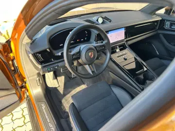 Panamera GTS PCCB  SportDesign Carbon  Burmester