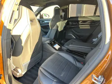 Panamera GTS PCCB  SportDesign Carbon  Burmester