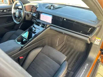 Panamera GTS PCCB  SportDesign Carbon  Burmester