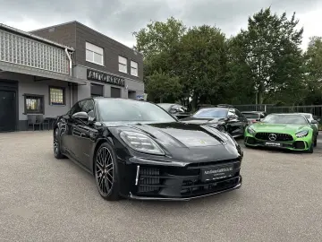 Panamera 4 Chrono BF-Display HD-Matrix Bose 21'