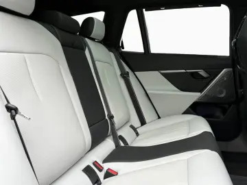 M5  HUD 360  B&W Sitzbelüftung Panorama AHK 21