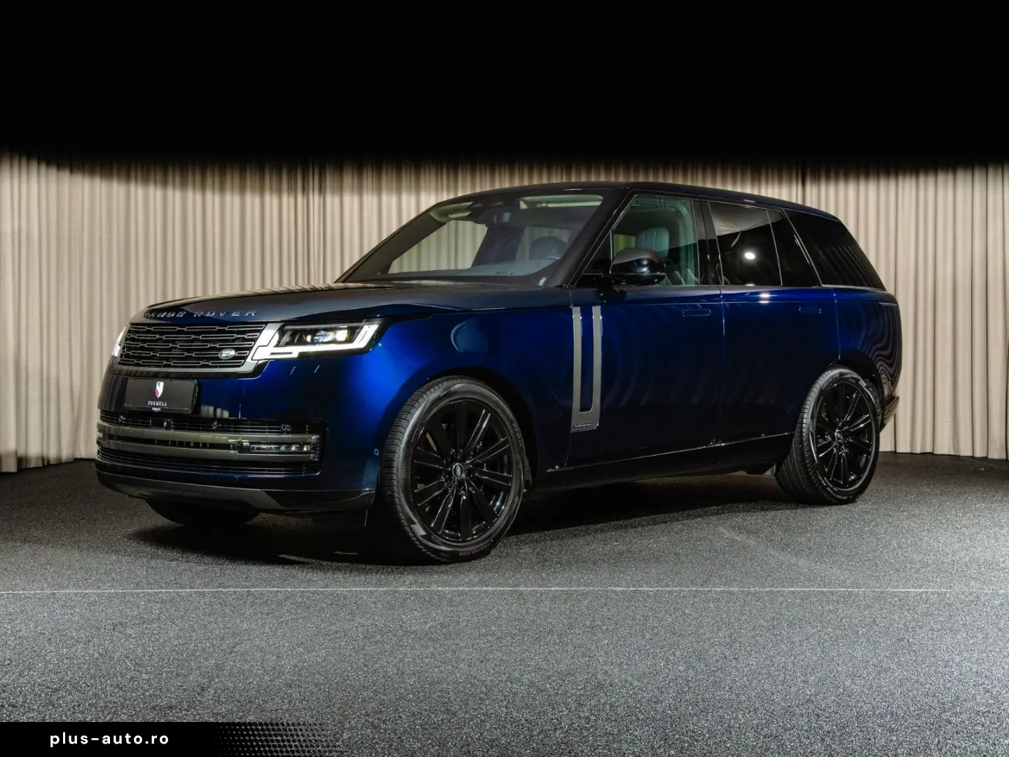 Range Rover 4.4 P530 Autobiography  24-way  Exec