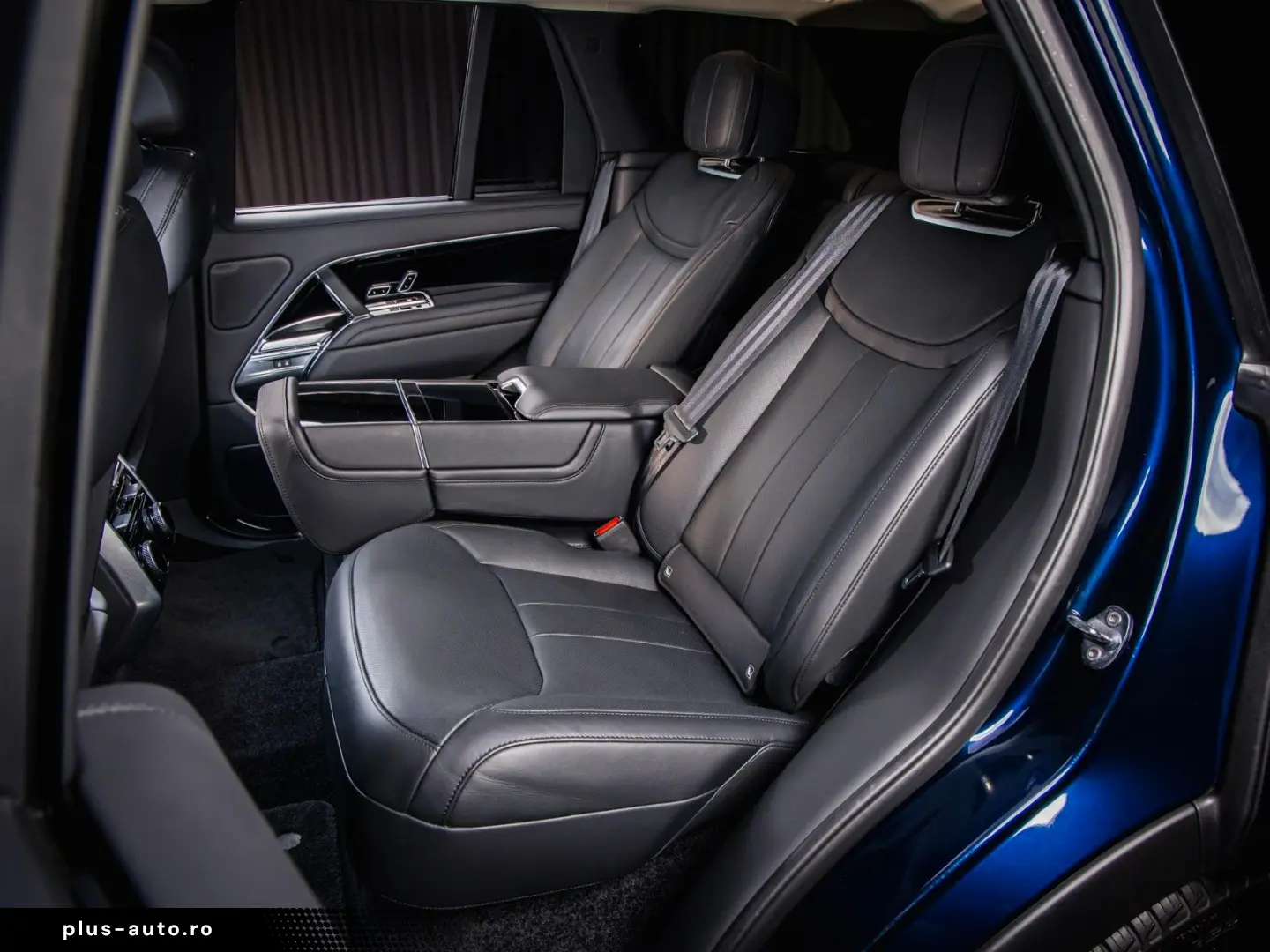 Range Rover 4.4 P530 Autobiography  24-way  Exec