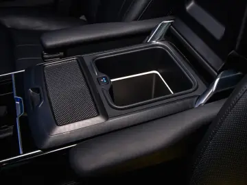 Range Rover 4.4 P530 Autobiography  24-way  Exec