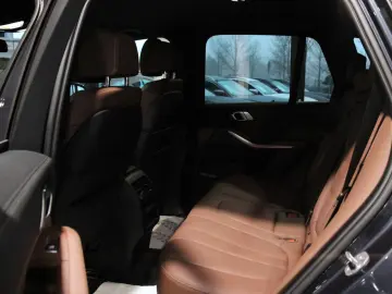 X5 40i xDrive M Sport (G05) LED Kamera