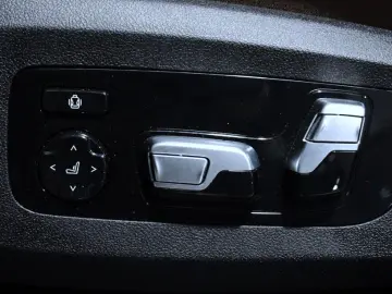 X5 40i xDrive M Sport (G05) LED Kamera