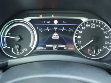 NISSAN JUKE HIBRID 143CP 2WD automată N-Design