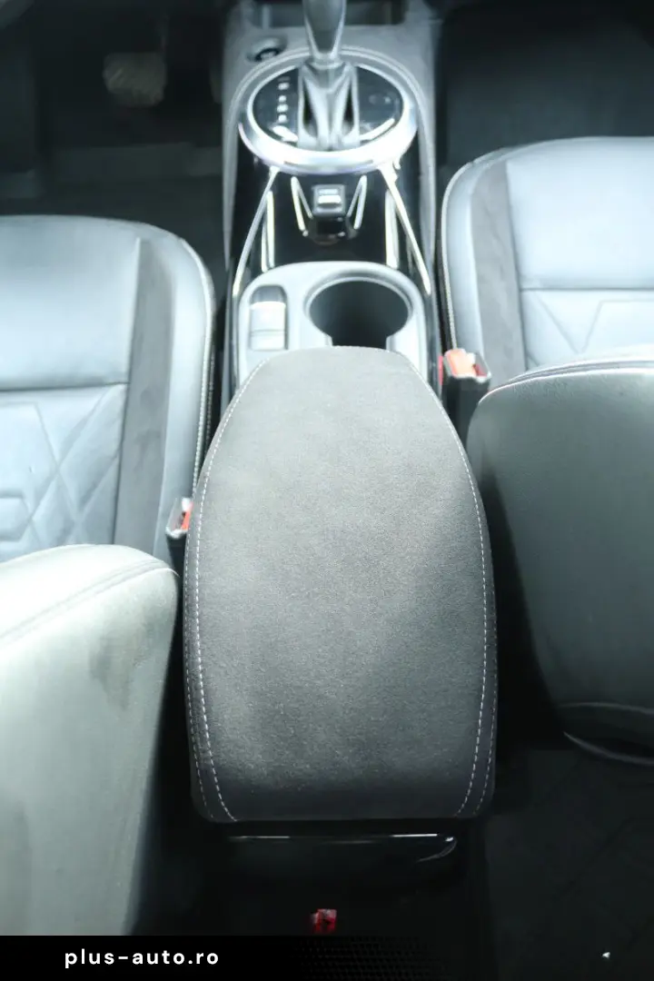 NISSAN JUKE HIBRID 143CP 2WD automată N-Design