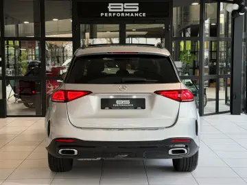 GLE 300 d 4M  AMG NIGHT ACC PANO MASSAGE 7-SITZE