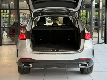 GLE 300 d 4M  AMG NIGHT ACC PANO MASSAGE 7-SITZE