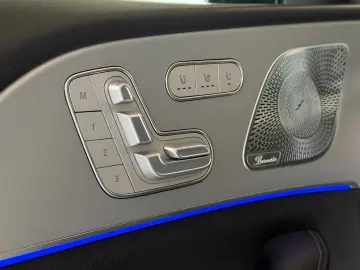 GLE 300 d 4M  AMG NIGHT ACC PANO MASSAGE 7-SITZE