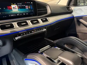 GLE 300 d 4M  AMG NIGHT ACC PANO MASSAGE 7-SITZE