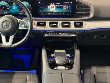 GLE 300 d 4M  AMG NIGHT ACC PANO MASSAGE 7-SITZE