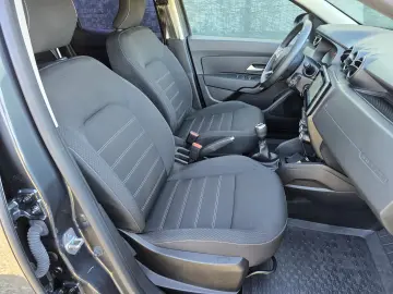 DACIA Duster 1.5 BLUE DCI 115HP  4WD
