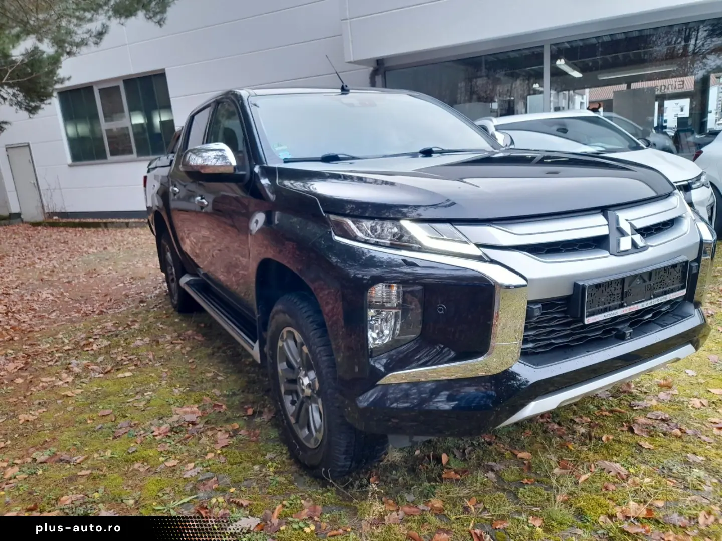 L200 Top Doppelkabine 4WD AHK Navi