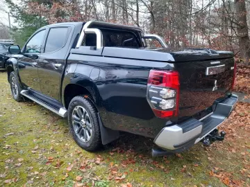 L200 Top Doppelkabine 4WD AHK Navi