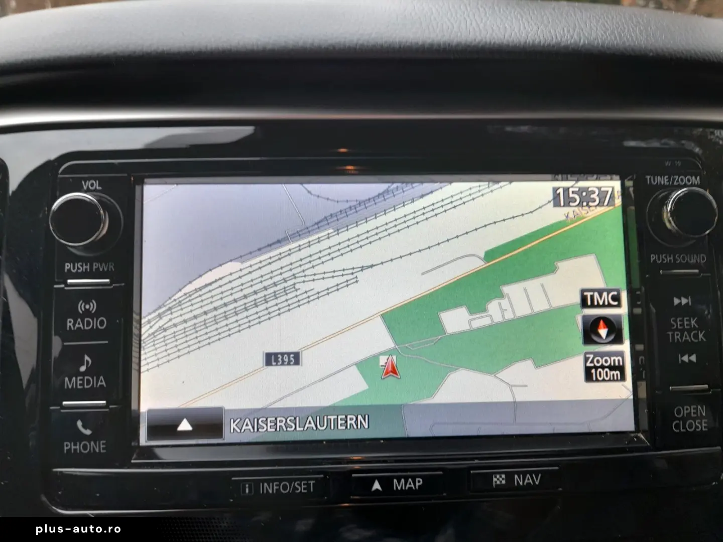 L200 Top Doppelkabine 4WD AHK Navi