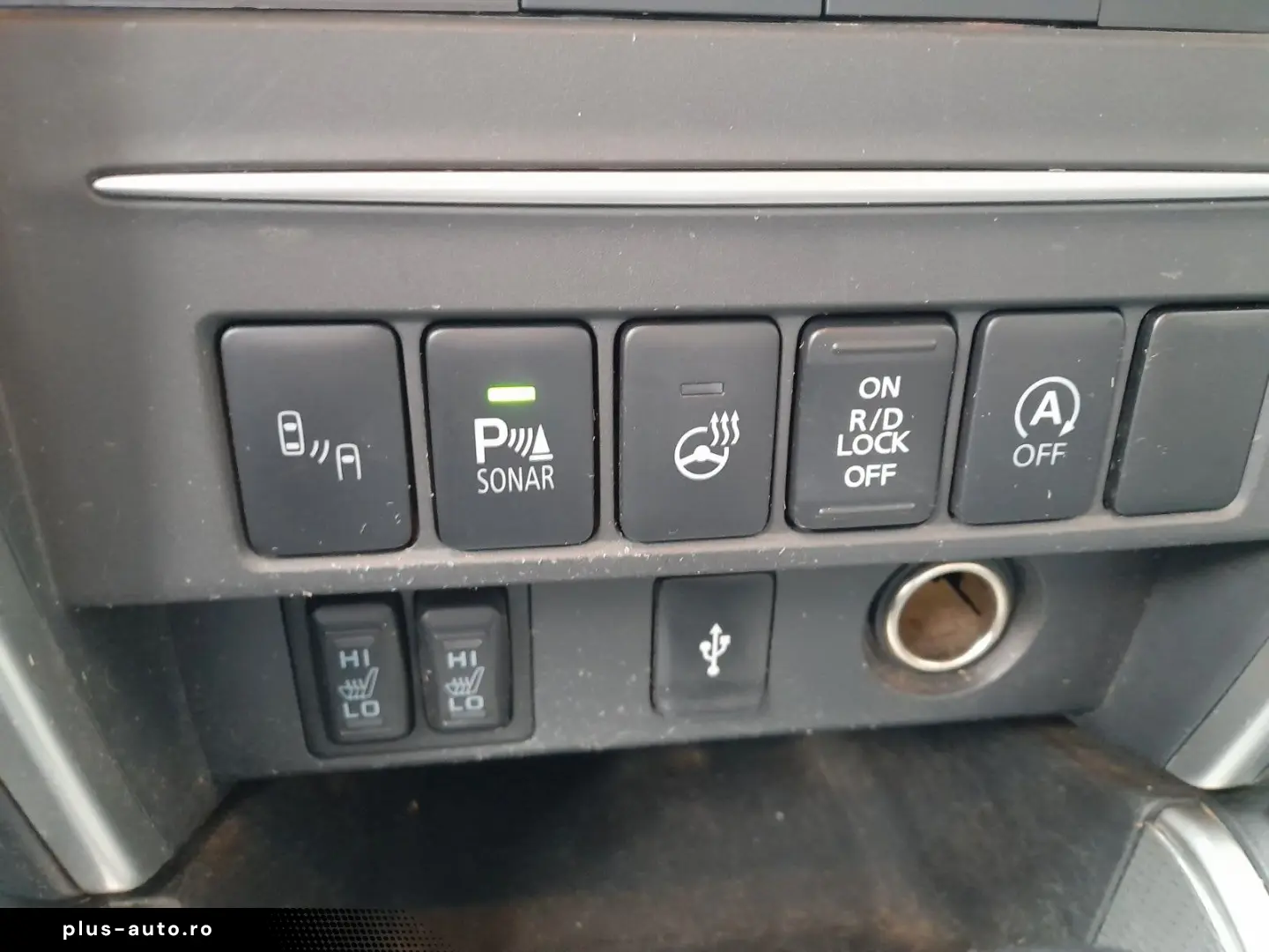 L200 Top Doppelkabine 4WD AHK Navi