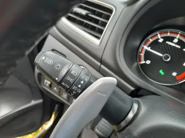 L200 Top Doppelkabine 4WD AHK Navi