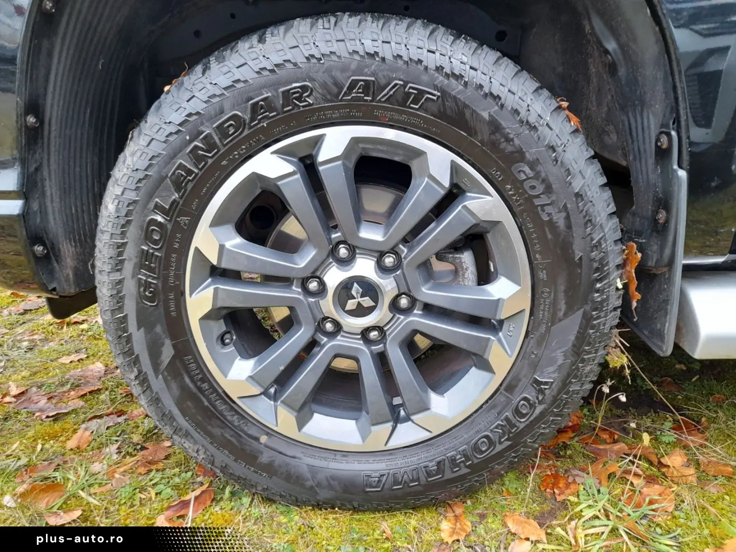 L200 Top Doppelkabine 4WD AHK Navi