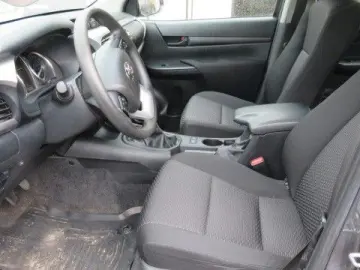 Hilux Double Cab Duty 4x4