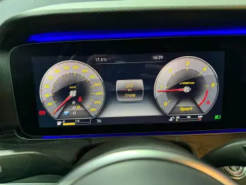 Mercedes-Benz E220d 4Matic