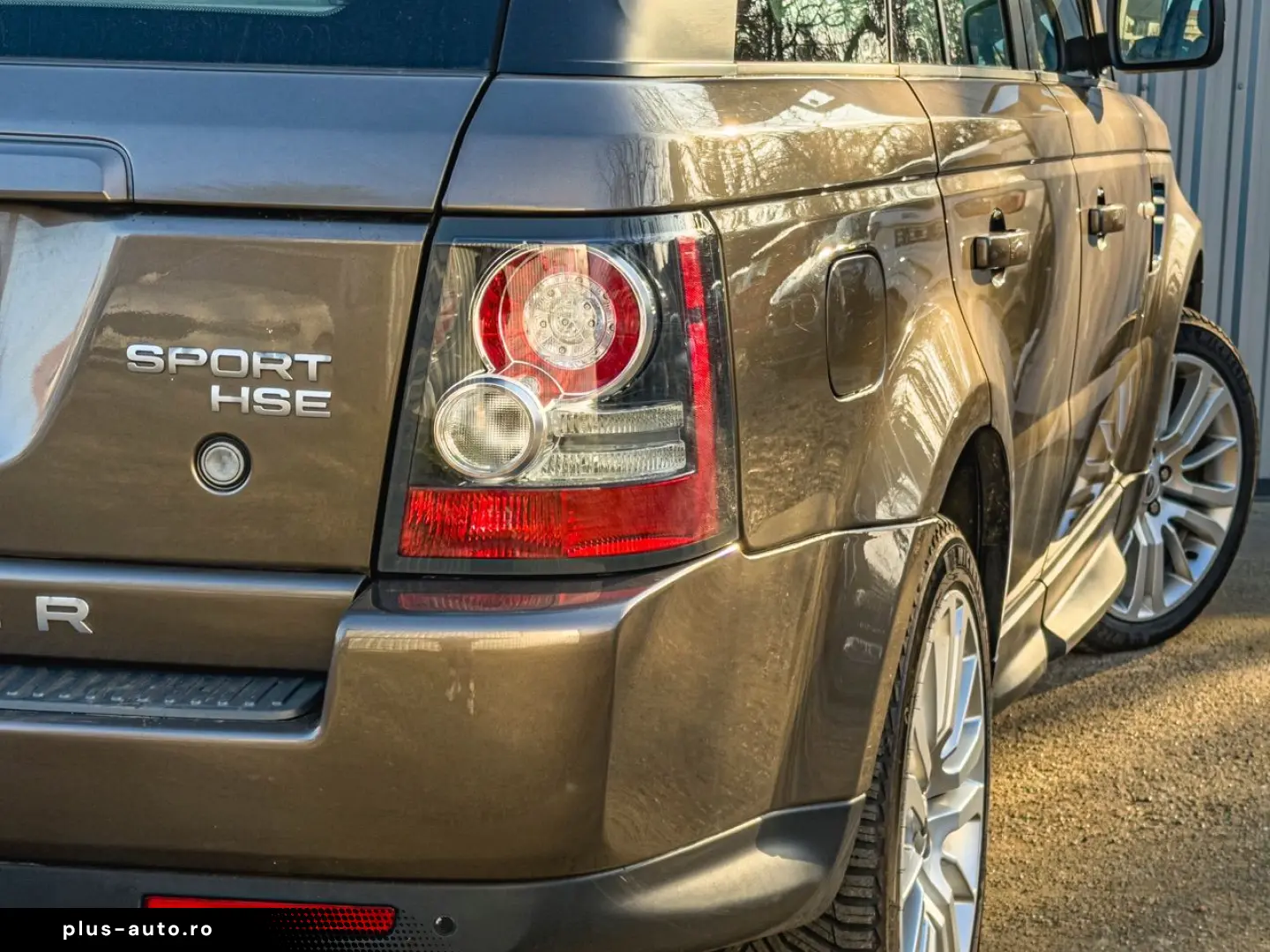 Land-Rover Range-Rover-Sport Gen-I-2005-2013