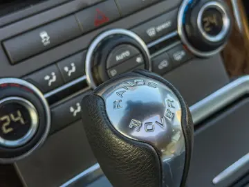 Land-Rover Range-Rover-Sport Gen-I-2005-2013