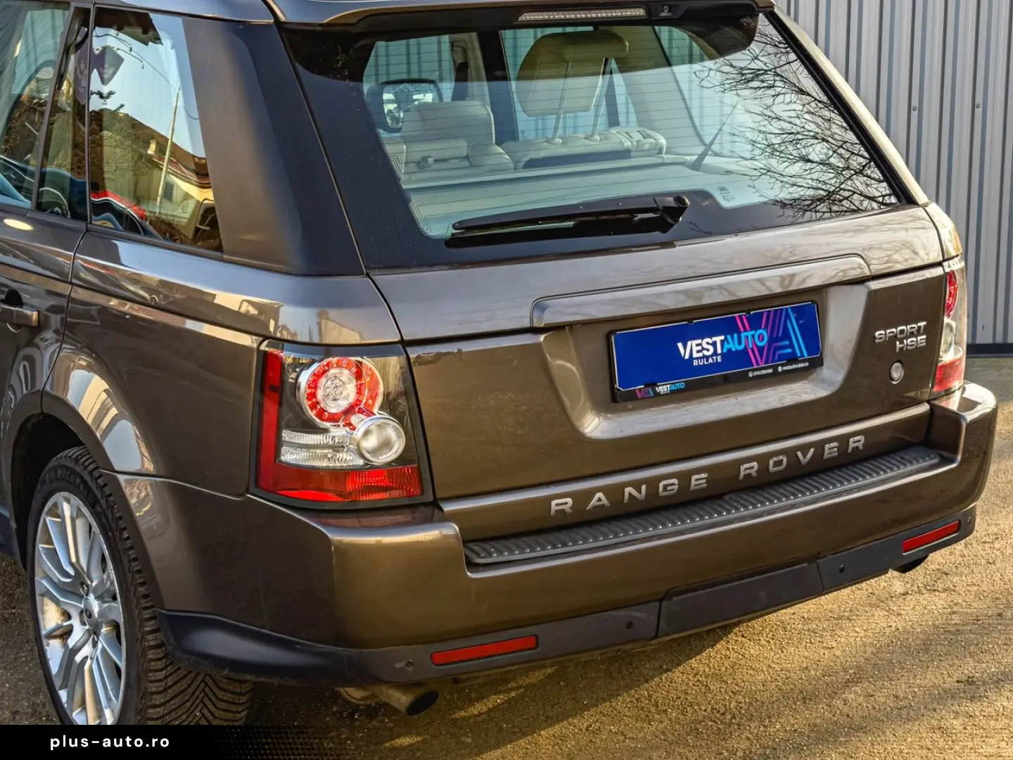 Land-Rover Range-Rover-Sport Gen-I-2005-2013