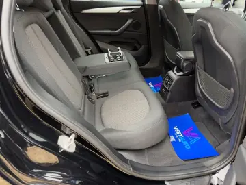 BMW X1 SDRIVE Navi Camera Încălzire Front Assist - Garanție-