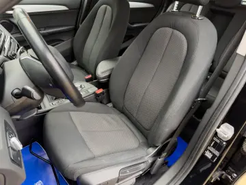 BMW X1 SDRIVE Navi Camera Încălzire Front Assist - Garanție-