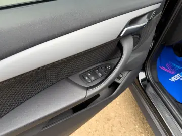 BMW X1 SDRIVE Navi Camera Încălzire Front Assist - Garanție-